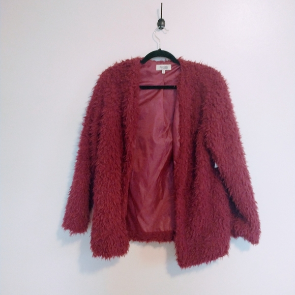 Charlotte Russe Jackets & Blazers - Charlotte Russe NWT fuzzy jacket large